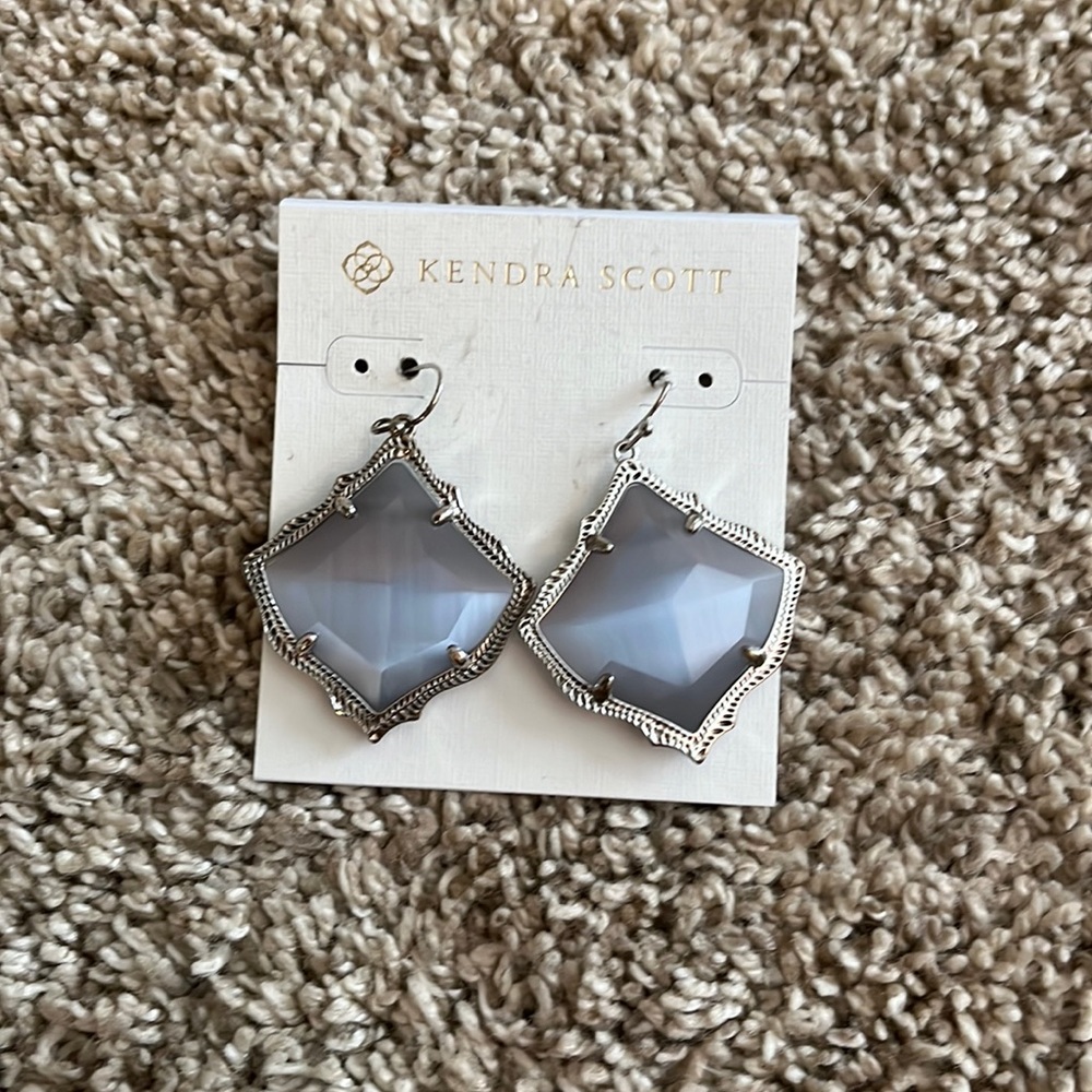 Purple Kendra Scott Earrings